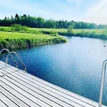 Villa Nova Suur Saunamaja, Spa-mullivanniga *