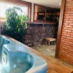 Nova Suur Saunamaja, Spa-mullivanniga Villa *