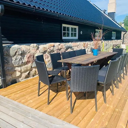 Nova Suur Saunamaja, Spa-mullivanniga Villa