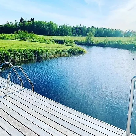 Willa Nova Suur Saunamaja, Spa-mullivanniga *