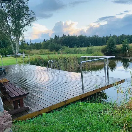 Willa Nova Suur Saunamaja, Spa-mullivanniga *