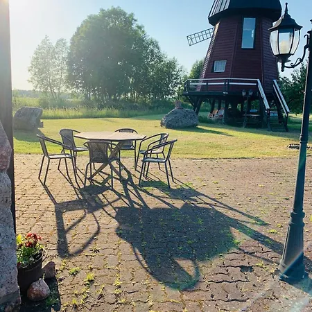 Nova Suur Saunamaja, Spa-mullivanniga Vaisi