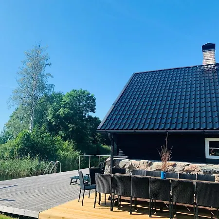 Nova Suur Saunamaja, Spa-mullivanniga