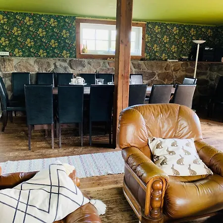 Nova Suur Saunamaja, Spa-mullivanniga Willa *